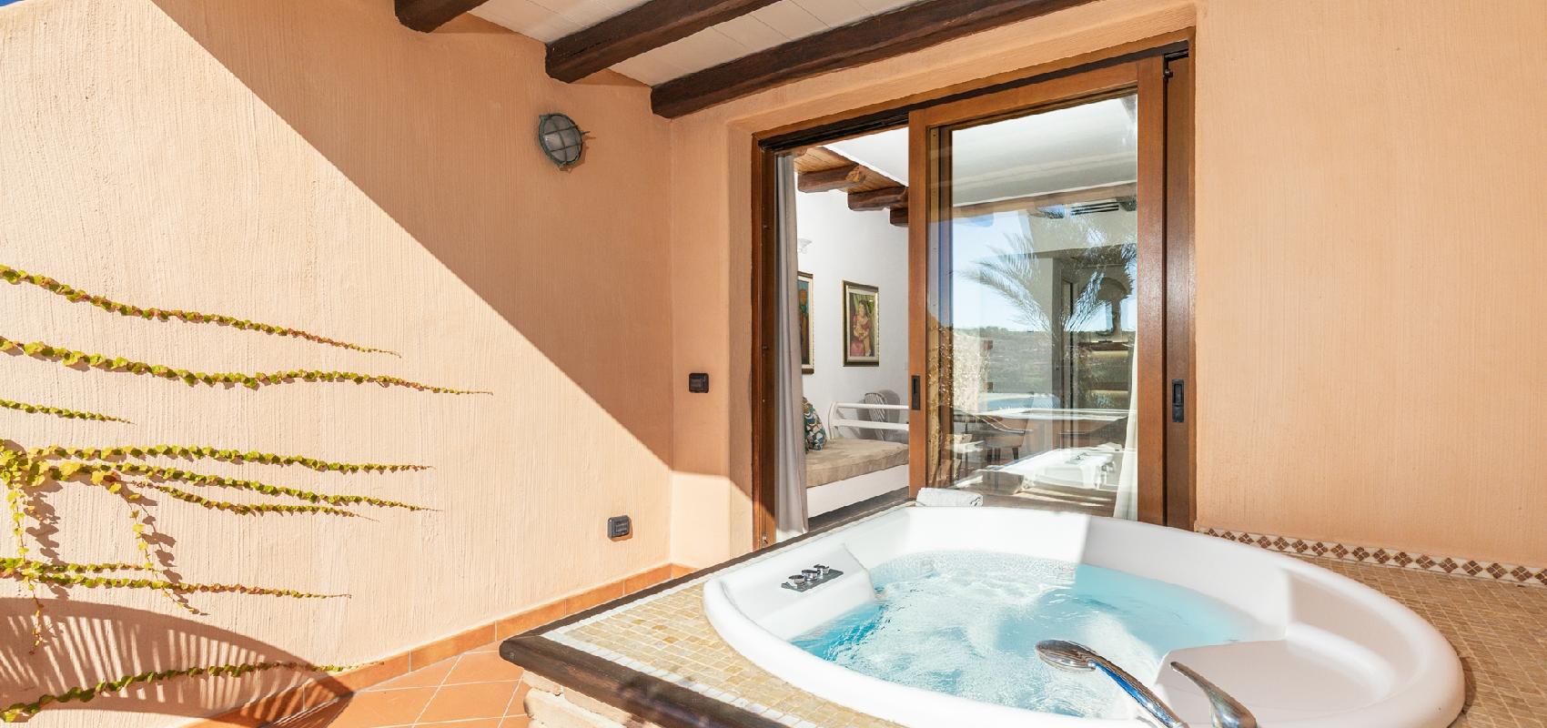 Hotel La Bitta Arbatax - Camera Junior Suite Infinity Bay 10