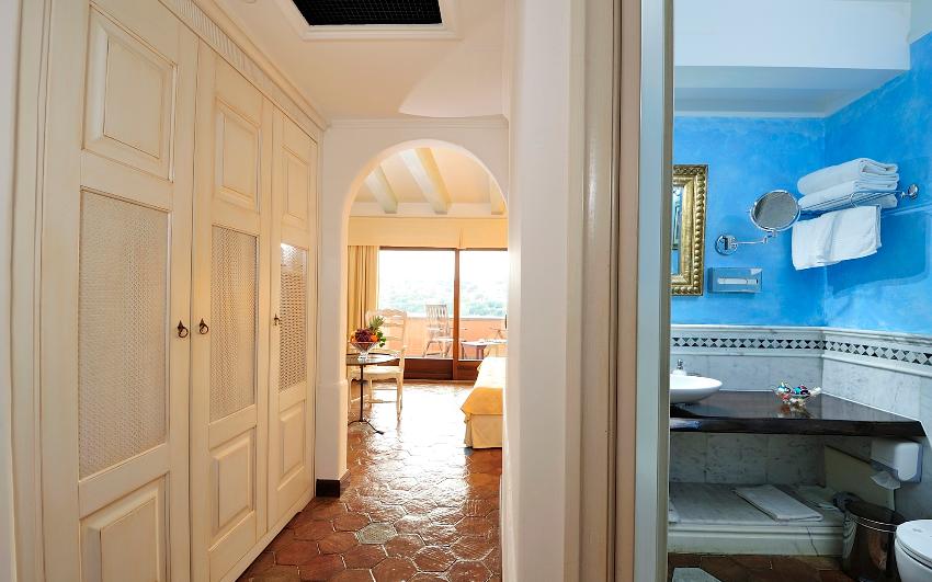 Hotel La Bitta Arbatax -  Camera Deluxe Meerblick mit Jacuzzi 13