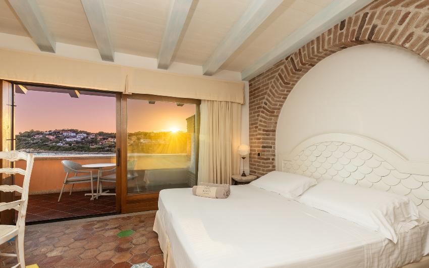 Hotel La Bitta Arbatax -  Camera Deluxe Meerblick mit Jacuzzi 4