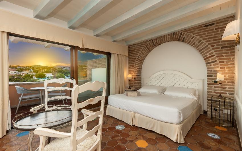Hotel La Bitta Arbatax -  Camera Deluxe Meerblick mit Jacuzzi 3