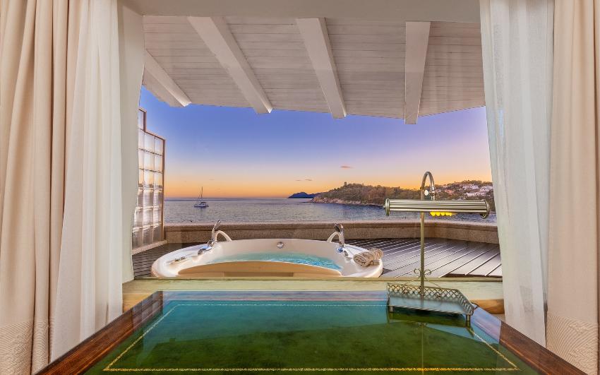 Hotel La Bitta Arbatax -  Camera Deluxe Meerblick mit Jacuzzi 9