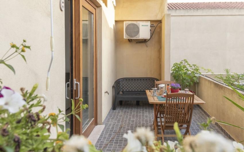 Case Fiorite Residence Case Fiorite Riola Sardo -  Appartamento Appartamento Peonia 8