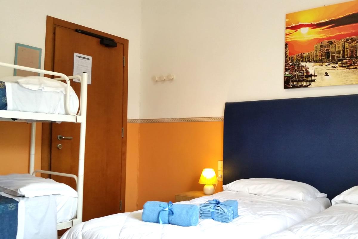 Hotel Danubio Jesolo - Camera Doppelzimmer mit 3. Bett 1
