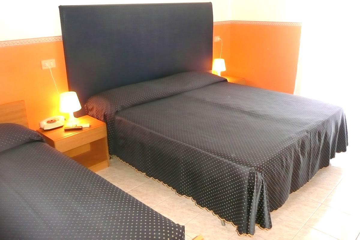 Hotel Danubio Jesolo - Camera Doppelzimmer mit 3. Bett 2