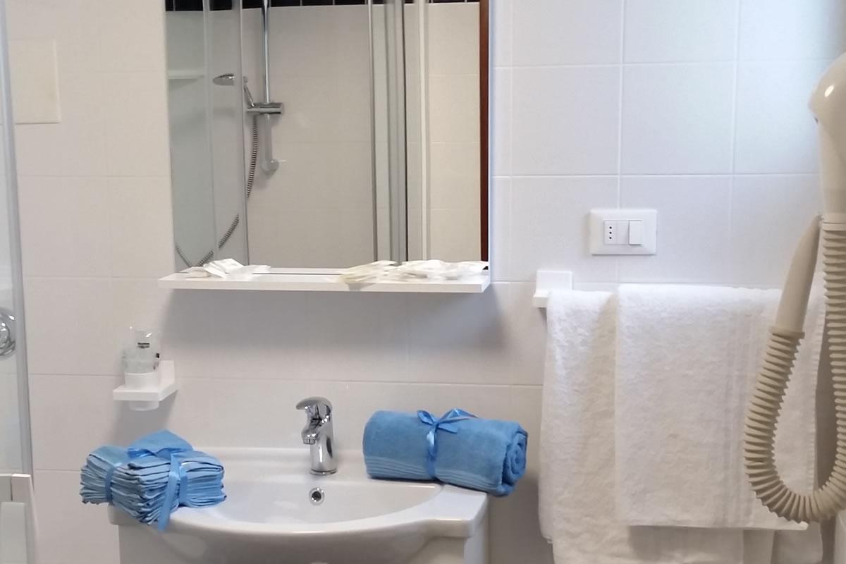 Hotel Danubio Jesolo - Camera Verbindliches Familienzimmer 2