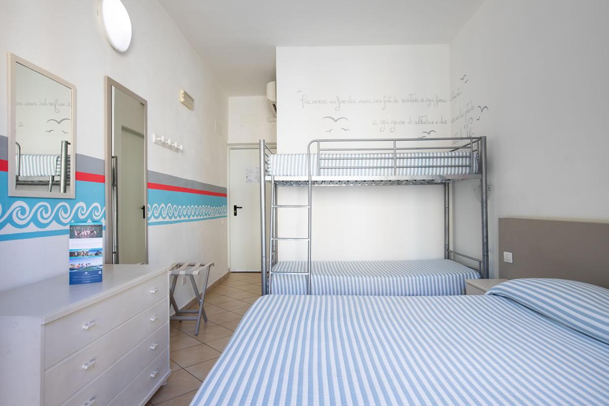 MuMA Hostel Muma Hostel Sant'Antioco -  Camera Camera Quadrupla 1