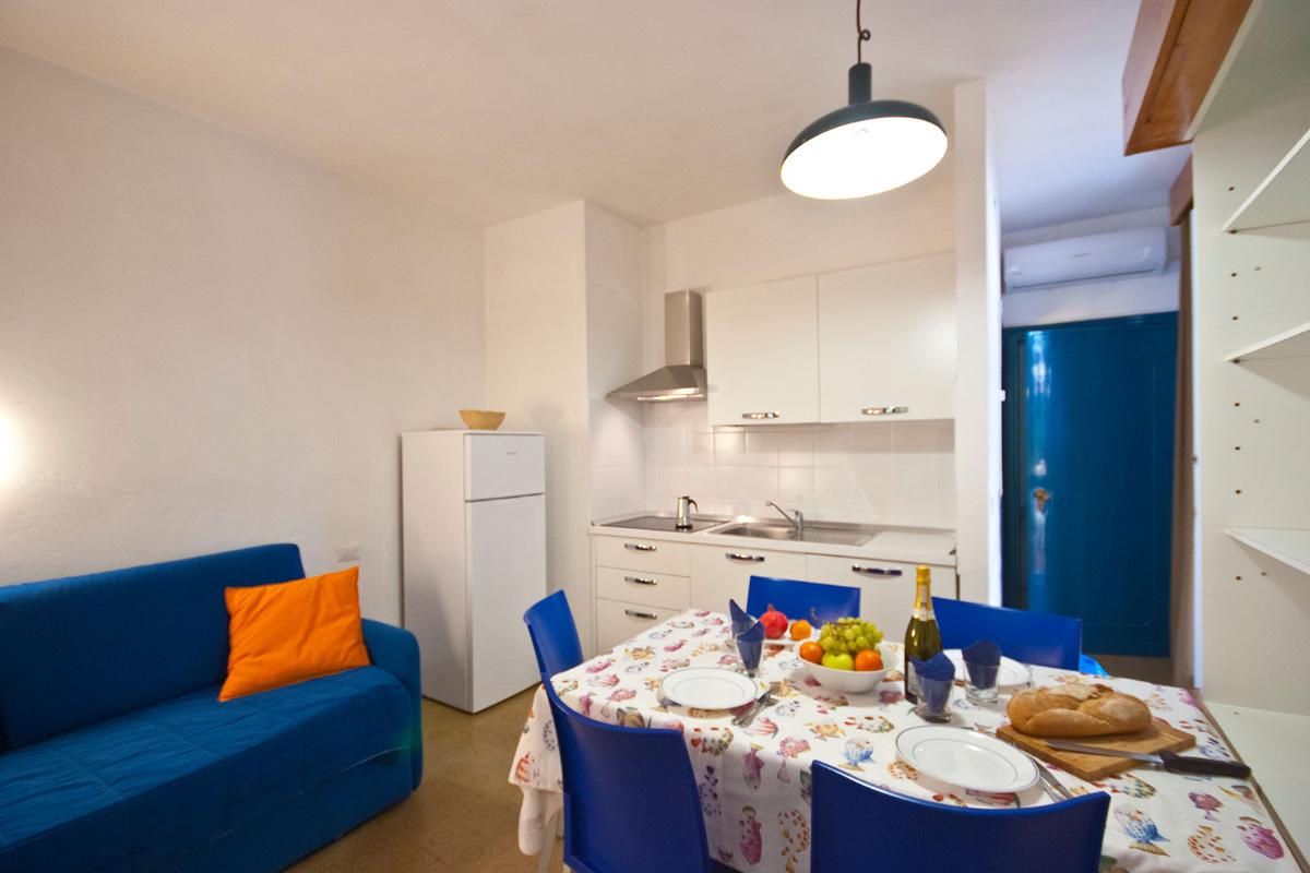 Nexus Hotels di Bini Viaggi S.R.L. Residence Golfo della Lacona Lacona/Capoliveri -  Sistemazione Bilo 4 1