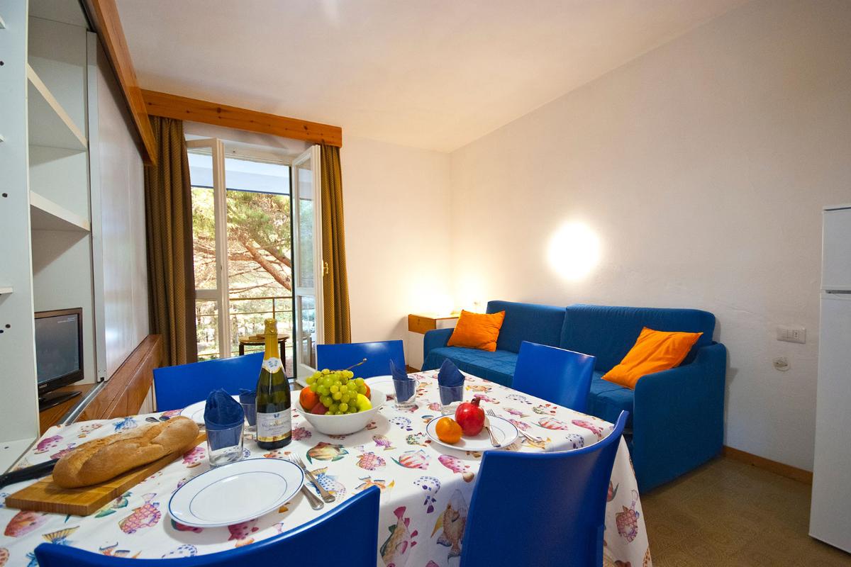 Nexus Hotels di Bini Viaggi S.R.L. Residence Golfo della Lacona Lacona/Capoliveri -  Sistemazione Bilo 4 1