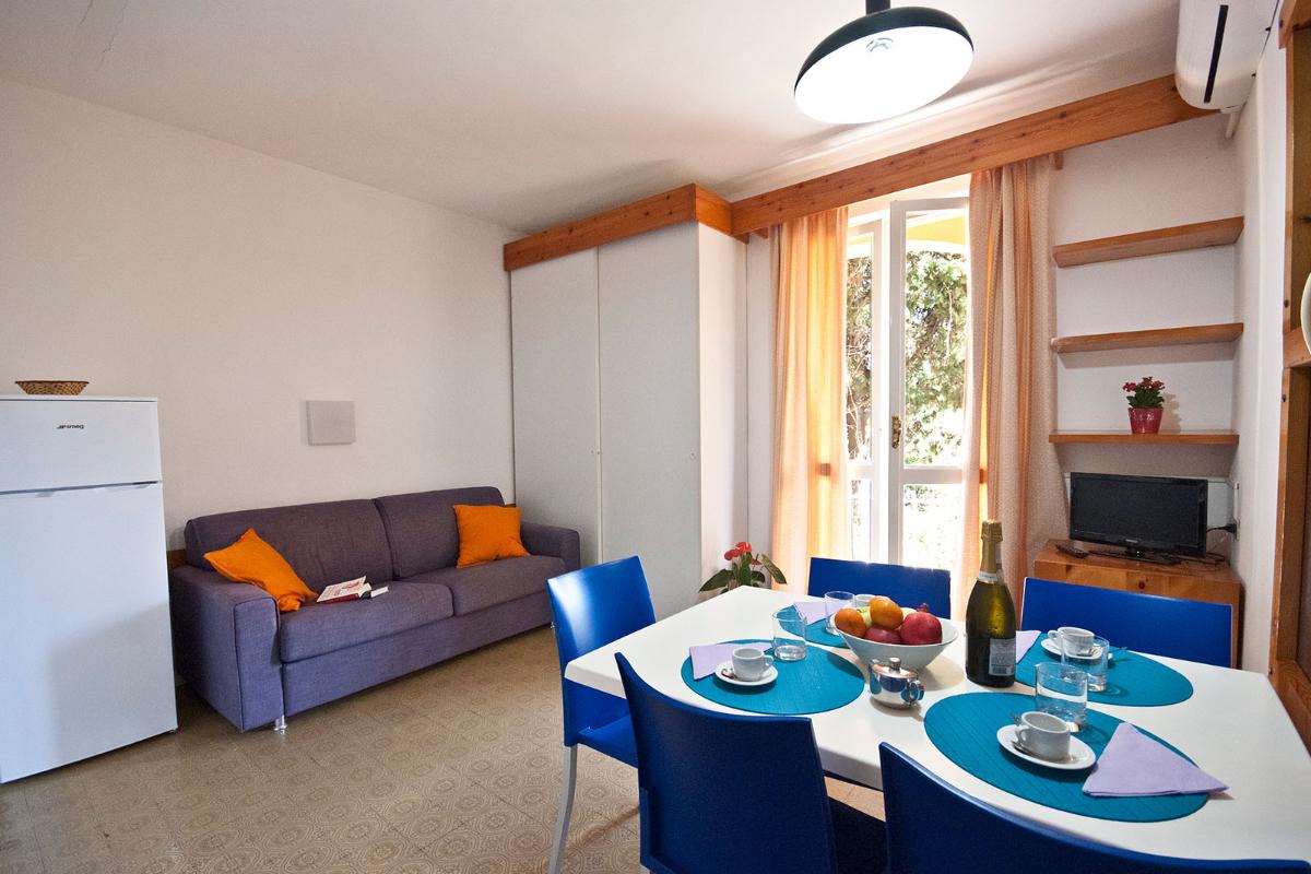 Nexus Hotels di Bini Viaggi S.R.L. Residence Golfo della Lacona Lacona/Capoliveri -  Sistemazione Bilo 4 G 1