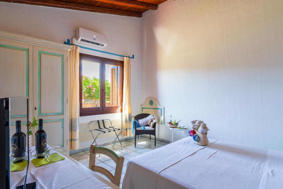 Nexus Hotels di Bini Viaggi S.R.L. Li Suari Club Village San Teodoro -  Sistemazione Standard 1