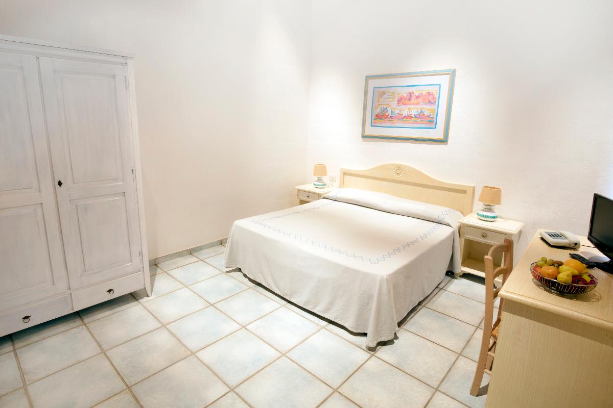Nexus Hotels di Bini Viaggi S.R.L. Li Suari Club Village San Teodoro -  Sistemazione Estándar 1