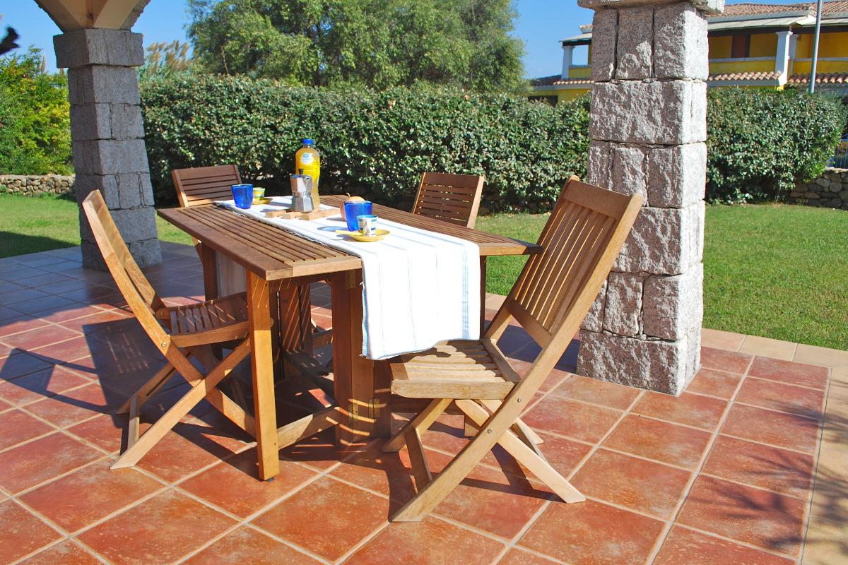 Nexus Hotels di Bini Viaggi S.R.L. Appartamenti Vecchio Stazzo San Teodoro -  Sistemazione Trilo 4 1