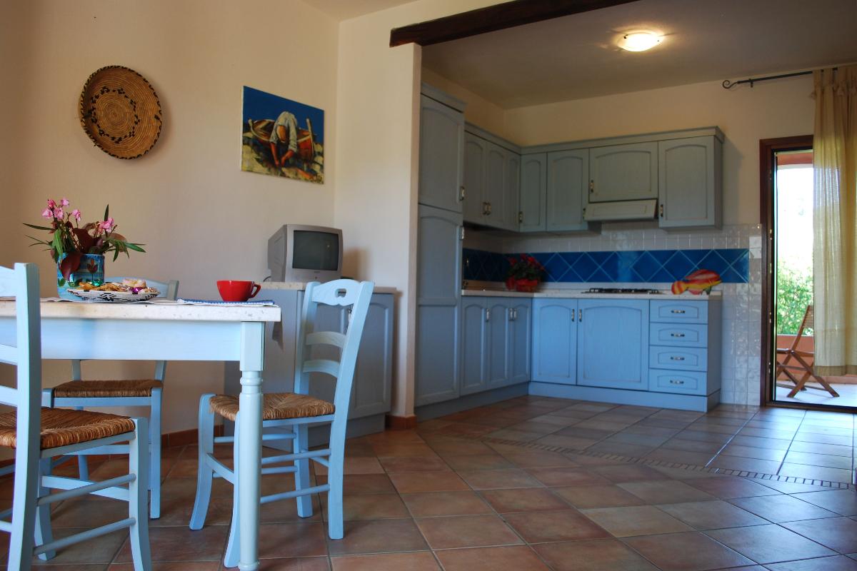 Nexus Hotels di Bini Viaggi S.R.L. Appartamenti Vecchio Stazzo San Teodoro -  Sistemazione Trilo 4 1