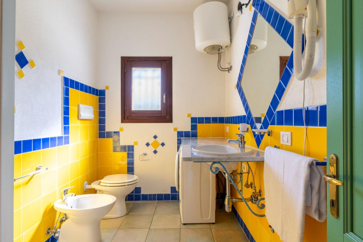 Nexus Hotels di Bini Viaggi S.R.L. Appartamenti Vecchio Stazzo San Teodoro -  Sistemazione Trilo 4 1