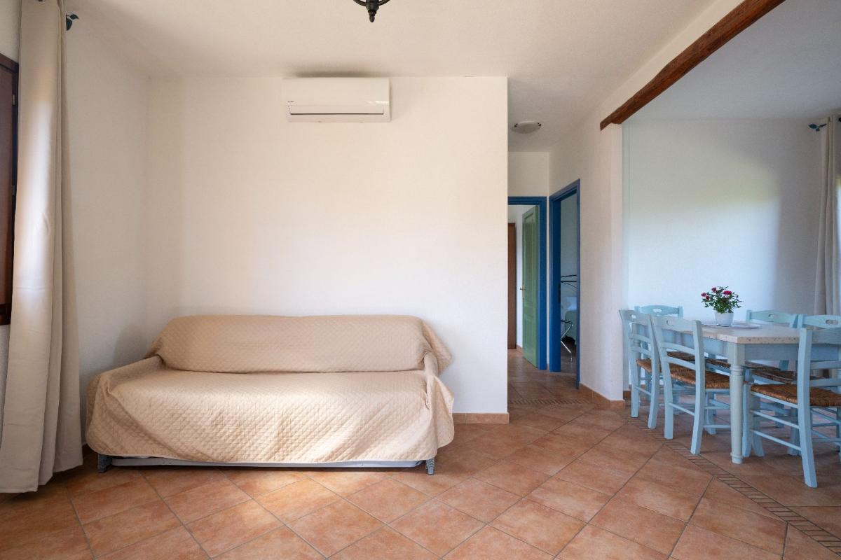 Nexus Hotels di Bini Viaggi S.R.L. Appartamenti Vecchio Stazzo San Teodoro -  Sistemazione Trilo 4 1