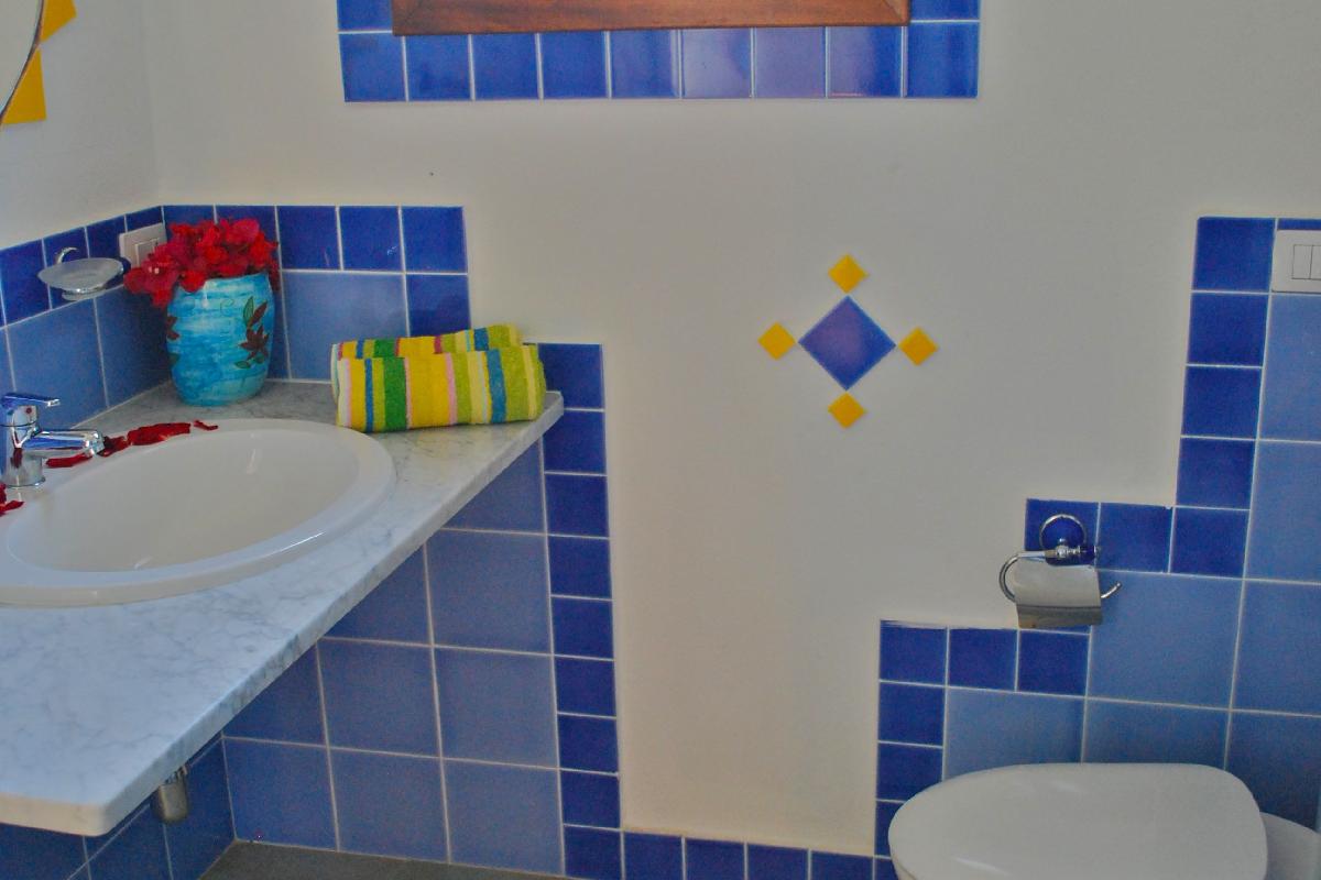 Nexus Hotels di Bini Viaggi S.R.L. Appartamenti Vecchio Stazzo San Teodoro -  Sistemazione Trilo 6 1