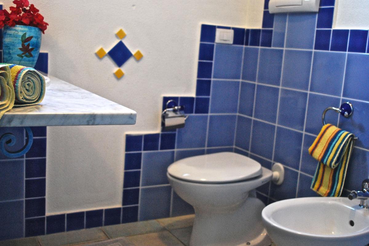 Nexus Hotels di Bini Viaggi S.R.L. Appartamenti Vecchio Stazzo San Teodoro -  Sistemazione Trilo 6 1