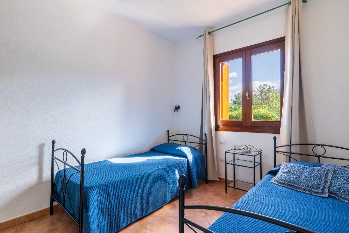 Nexus Hotels di Bini Viaggi S.R.L. Appartamenti Vecchio Stazzo San Teodoro -  Sistemazione Trilo 6 1