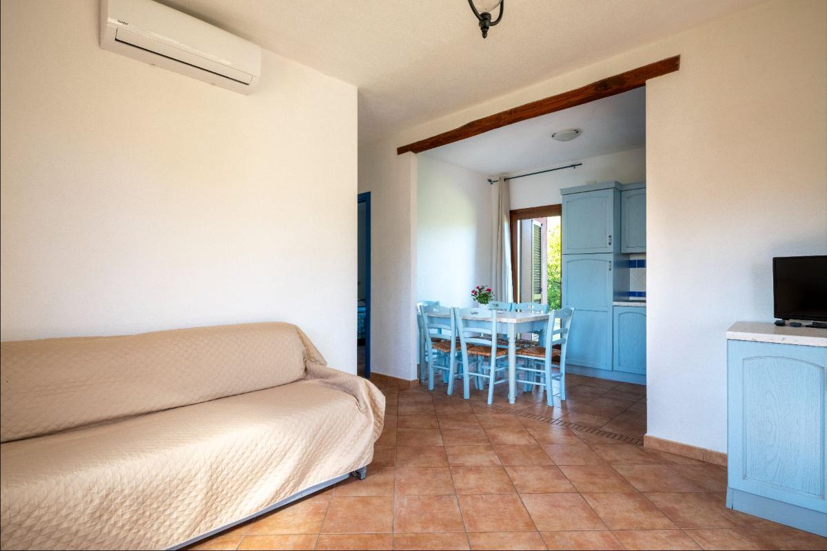 Nexus Hotels di Bini Viaggi S.R.L. Appartamenti Vecchio Stazzo San Teodoro -  Sistemazione Trilo 6 1