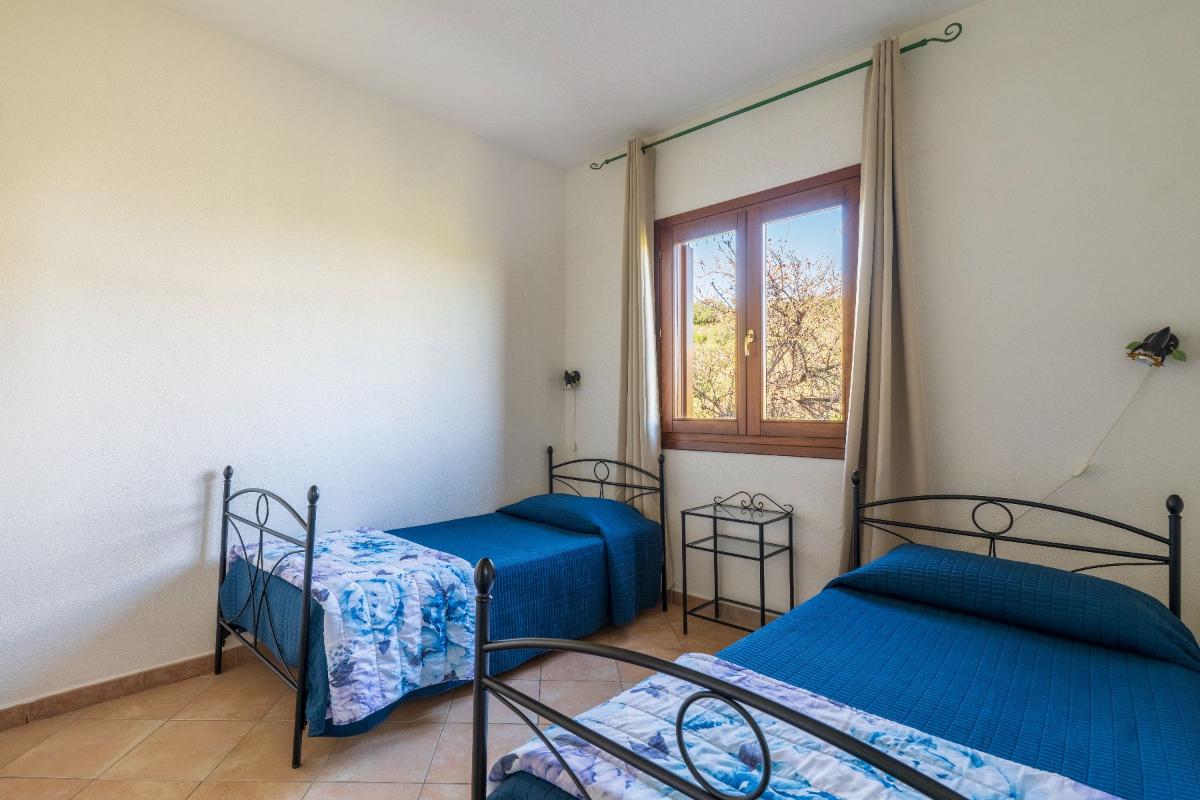 Nexus Hotels di Bini Viaggi S.R.L. Appartamenti Vecchio Stazzo San Teodoro -  Sistemazione Trilo 6 DS 1