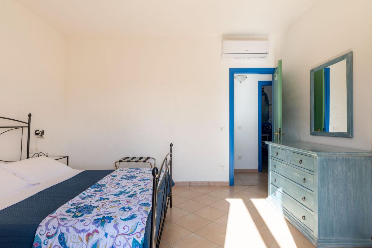 Nexus Hotels di Bini Viaggi S.R.L. Appartamenti Vecchio Stazzo San Teodoro -  Sistemazione Trilo 6 DS 1