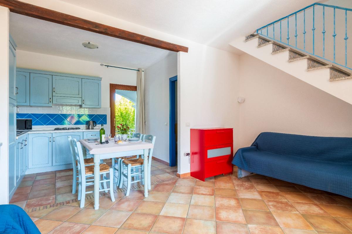 Nexus Hotels di Bini Viaggi S.R.L. Appartamenti Vecchio Stazzo San Teodoro -  Sistemazione Trilo 6 DS 1