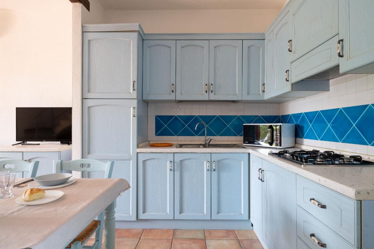 Nexus Hotels di Bini Viaggi S.R.L. Appartamenti Vecchio Stazzo San Teodoro -  Sistemazione Trilo 6 DS 1