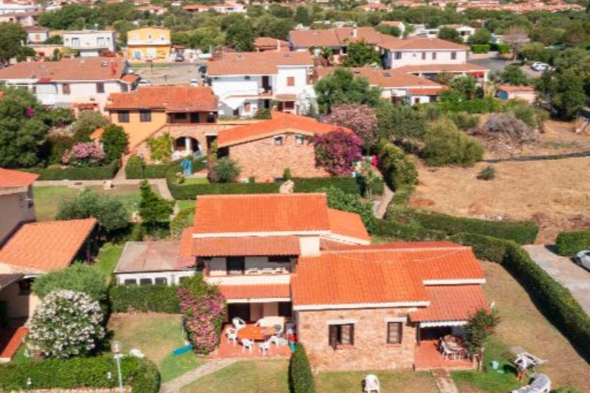 Nexus Hotels di Bini Viaggi S.R.L. Residence Oasi e Oasi Blu San Teodoro - Sistemazione Trilo 6 1