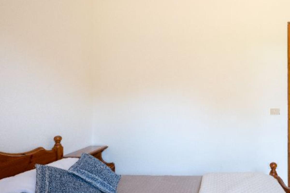 Nexus Hotels di Bini Viaggi S.R.L. Residence Oasi e Oasi Blu San Teodoro - Sistemazione Cuadros 8 1