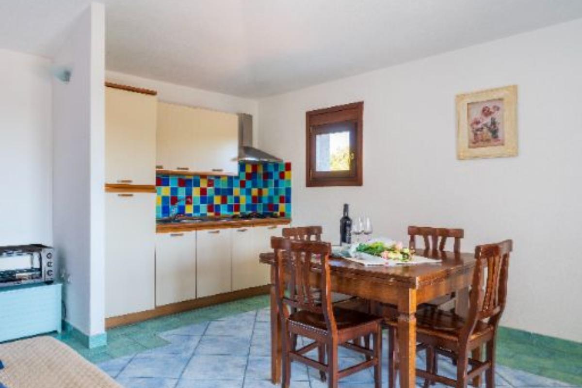 Nexus Hotels di Bini Viaggi S.R.L. Residence Oasi e Oasi Blu San Teodoro - Sistemazione Trilo 4 BLU 1