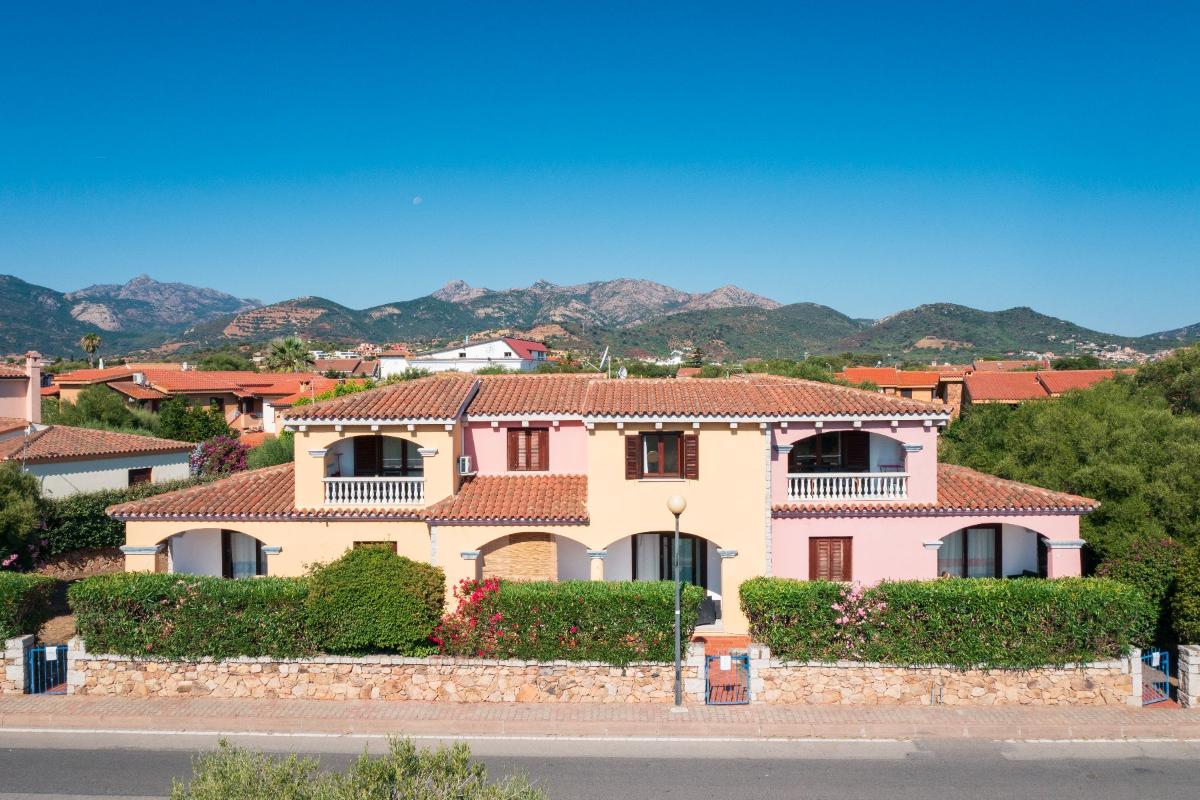 Nexus Hotels di Bini Viaggi S.R.L. Residence Oasi e Oasi Blu San Teodoro -  Sistemazione Trilo 4 BLU 1