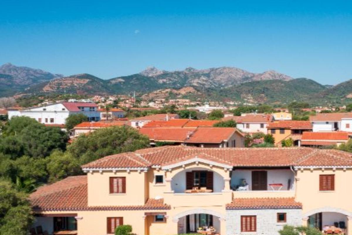 Nexus Hotels di Bini Viaggi S.R.L. Residence Oasi e Oasi Blu San Teodoro - Sistemazione Trilo 6 BLU 1