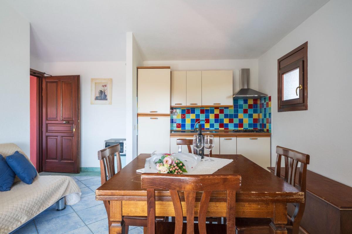 Nexus Hotels di Bini Viaggi S.R.L. Residence Oasi e Oasi Blu San Teodoro -  Sistemazione Trilo 6 BLU 1