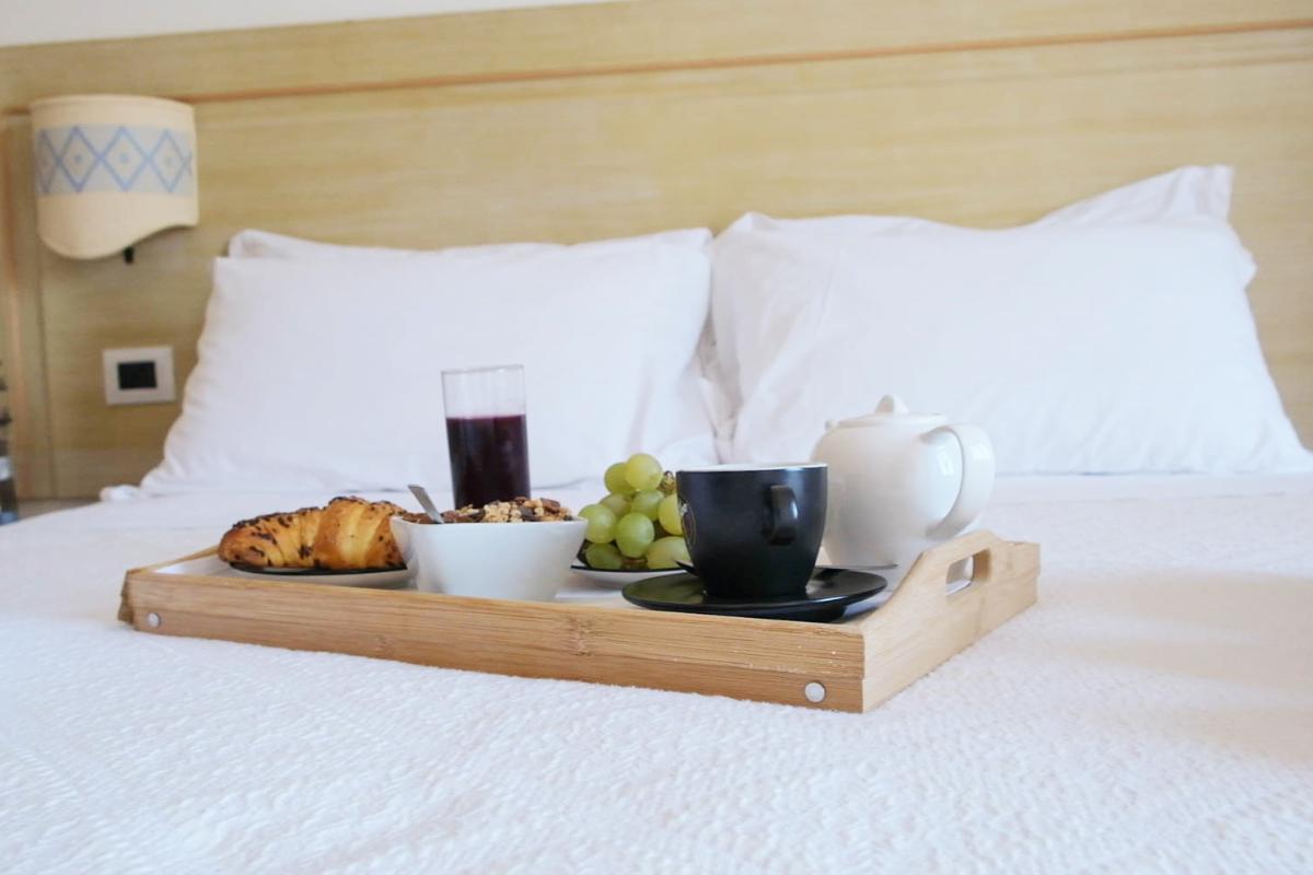 Nexus Hotels di Bini Viaggi S.R.L. Hotel Il Faro di Molara Porto San Paolo -  Sistemazione Estándar 1