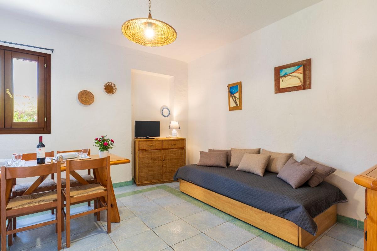 Nexus Hotels di Bini Viaggi S.R.L. Appartamenti Tiffany San Teodoro - Sistemazione Bilo 4 1