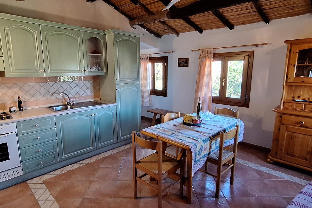 Nexus Hotels di Bini Viaggi S.R.L. Appartamenti Tiffany San Teodoro -  Sistemazione Trilo 6 1