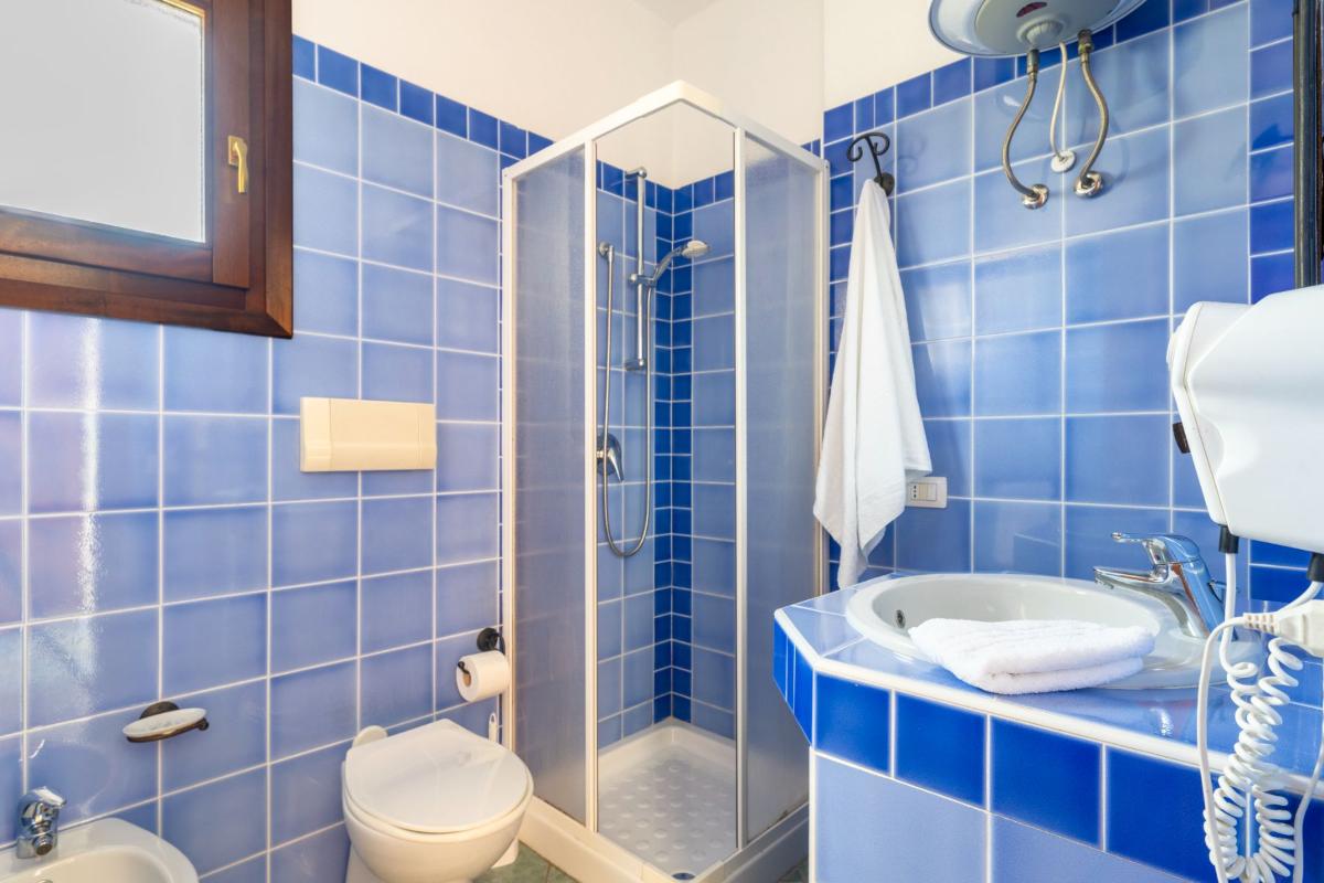 Nexus Hotels di Bini Viaggi S.R.L. Appartamenti Tiffany San Teodoro - Sistemazione Trilo 6 1