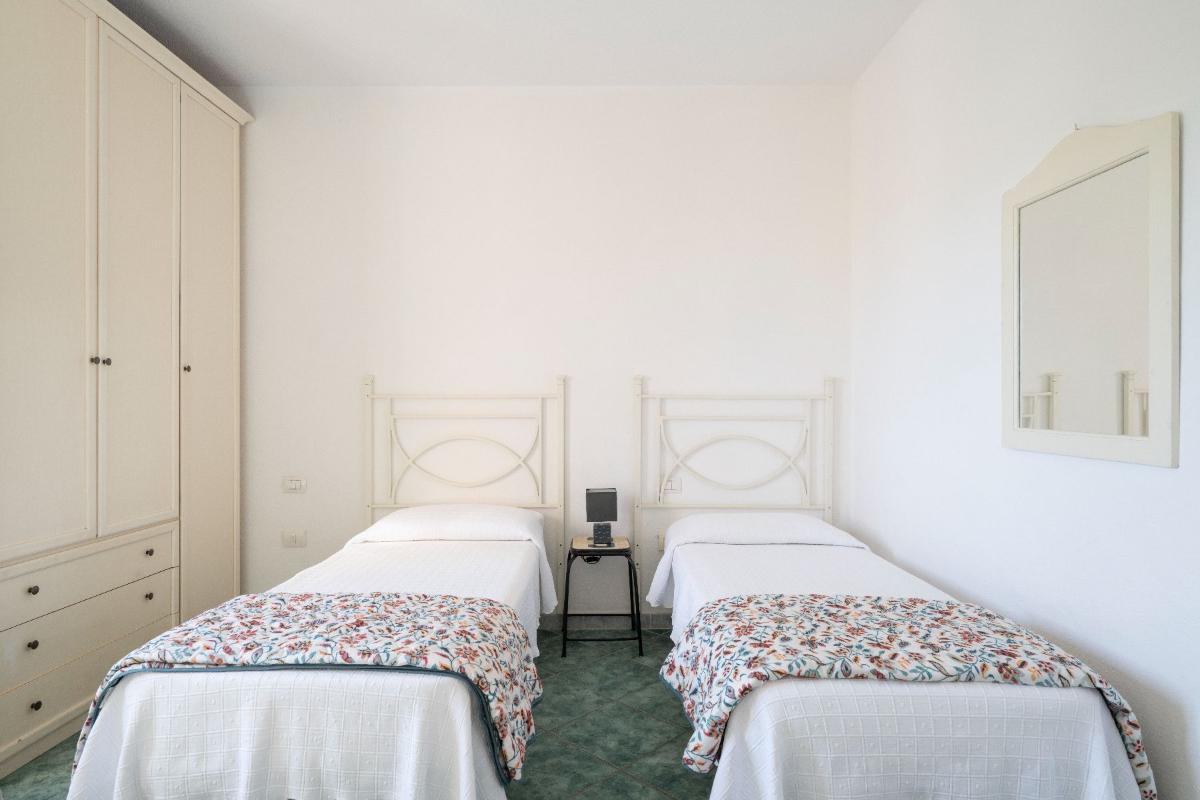 Nexus Hotels di Bini Viaggi S.R.L. Appartamenti Tiffany San Teodoro - Sistemazione Trilo 6 1