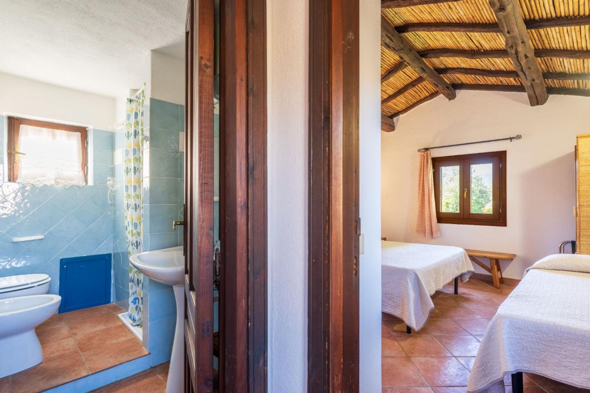 Nexus Hotels di Bini Viaggi S.R.L. Appartamenti Tiffany San Teodoro - Sistemazione Trilo 4 1