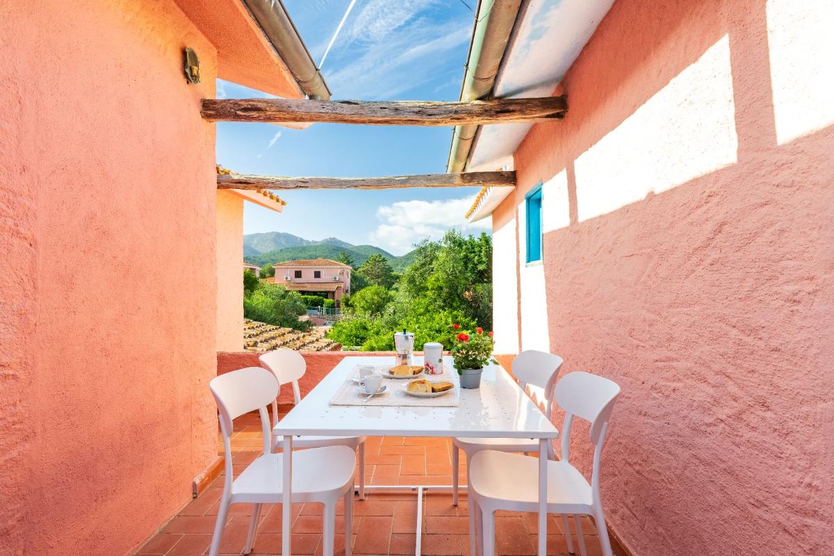 Nexus Hotels di Bini Viaggi S.R.L. Appartamenti Tiffany San Teodoro - Sistemazione Trilo 4 1