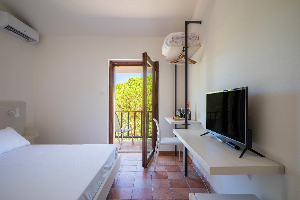 Nexus Hotels di Bini Viaggi S.R.L. Q Resort Platamona -  Sistemazione Chambre Classique 1