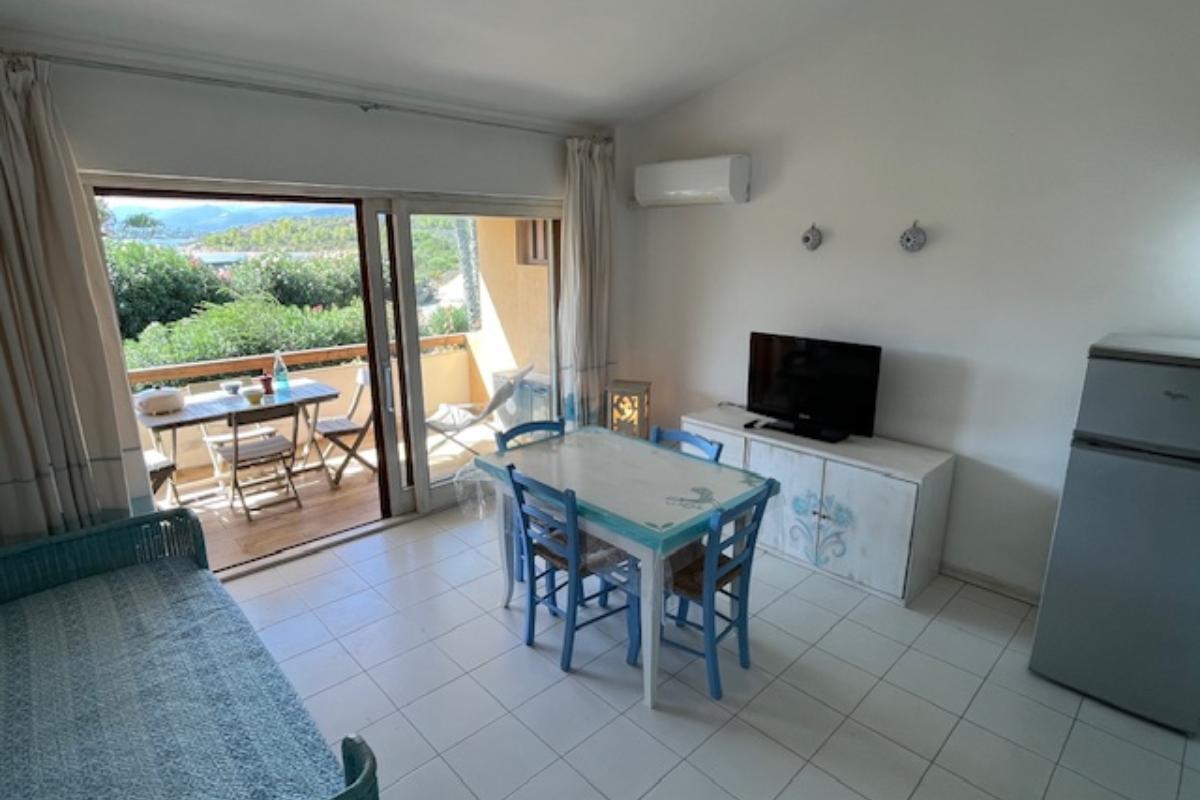 Nexus Hotels di Bini Viaggi S.R.L. Residence Porto Coda Cavallo San Teodoro -  Sistemazione Trilo 4 1