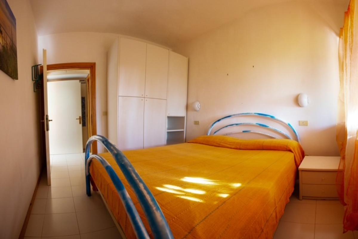 Nexus Hotels di Bini Viaggi S.R.L. Residence Porto Coda Cavallo San Teodoro -  Sistemazione Trilo 6 1