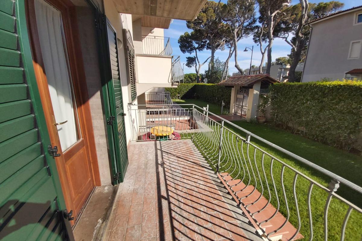 Nexus Hotels di Bini Viaggi S.R.L. Residence Pungenti Castiglioncello -  Sistemazione Trilo 6 1