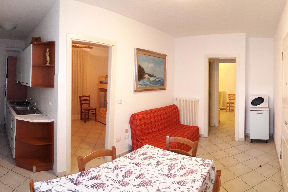 Nexus Hotels di Bini Viaggi S.R.L. Residence Pungenti Castiglioncello -  Sistemazione Trilo 6 1