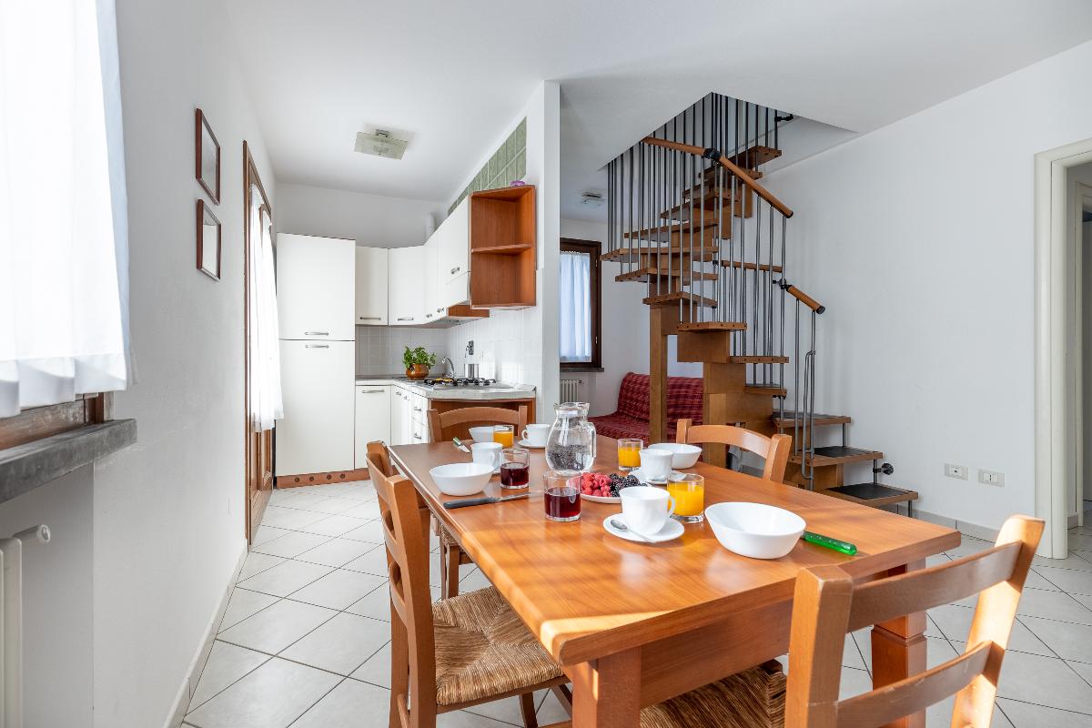 Nexus Hotels di Bini Viaggi S.R.L. Residence Pungenti Castiglioncello -  Sistemazione Quadri 8 DS 1