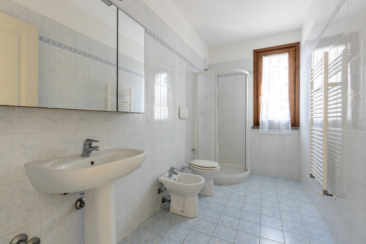 Nexus Hotels di Bini Viaggi S.R.L. Residence Pungenti Castiglioncello -  Sistemazione Quadri 8 DS 1