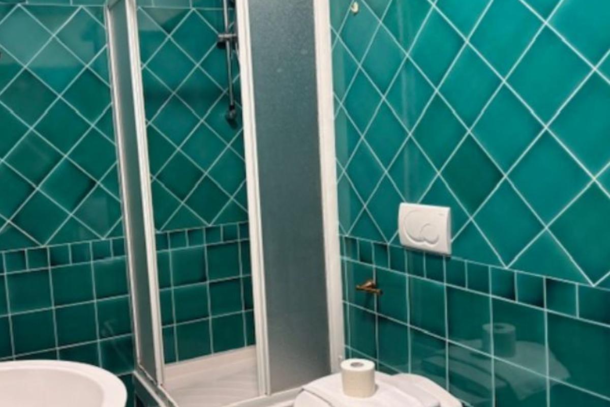 Nexus Hotels di Bini Viaggi S.R.L.  Golfo di Marinella -  Sistemazione Bilo 4 1