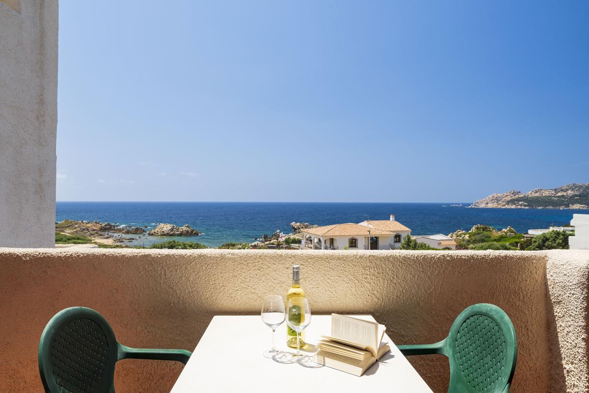 Nexus Hotels di Bini Viaggi S.R.L. Residence Baia Santa Reparata Santa Teresa Gallura -  Sistemazione Trilo 4 - Doppi Servizi 1