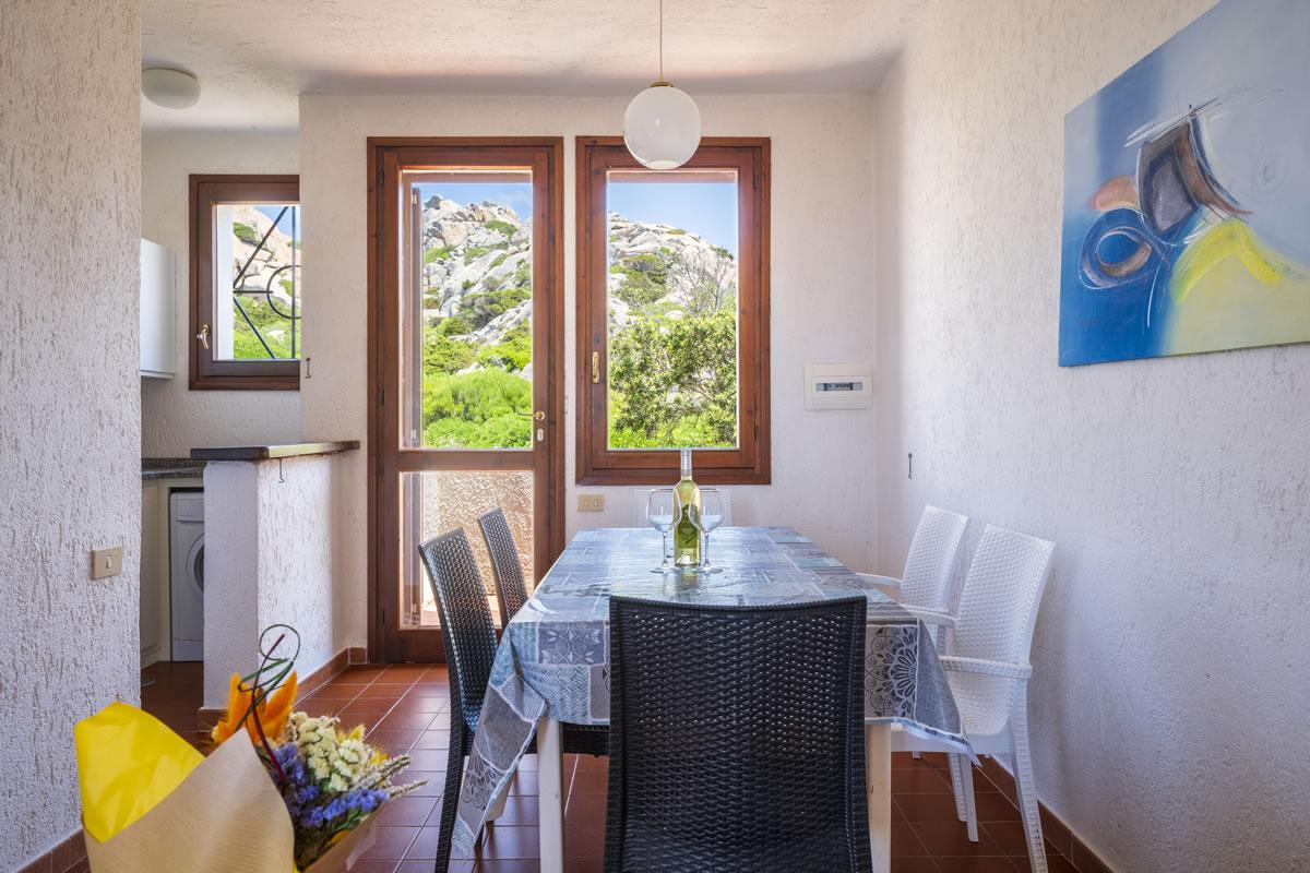 Nexus Hotels di Bini Viaggi S.R.L. Residence Baia Santa Reparata Santa Teresa Gallura -  Sistemazione Trilo 6 - Doppelservice 1